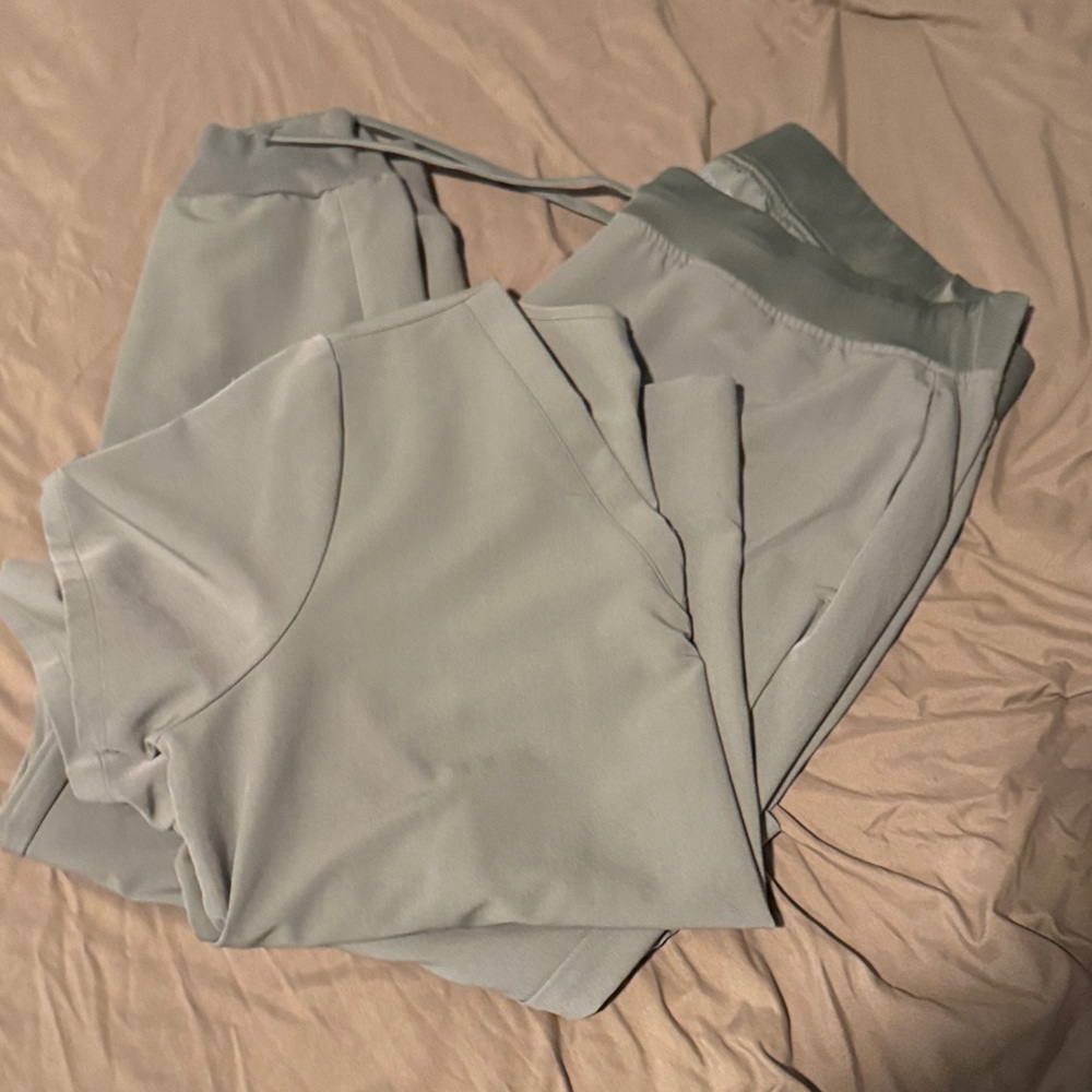 Women's Stylish green Jogger Set